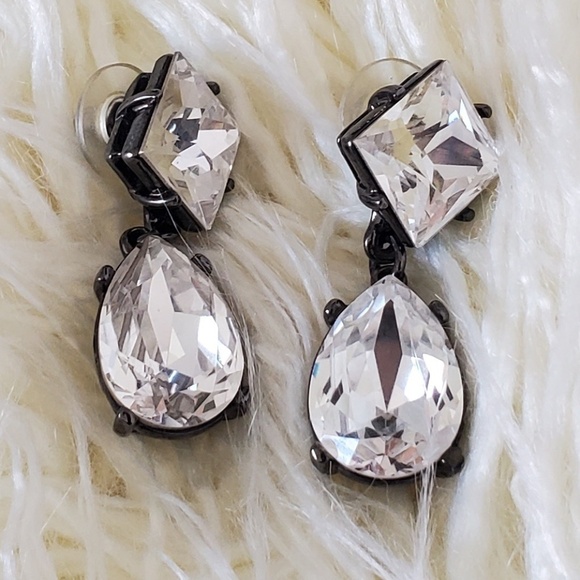 Square and Teardrop Crystal Earrings 🌴 - Picture 1 of 6